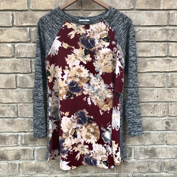 Éloges: floral tunic top - Picture 5 of 10